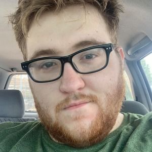 Meet your Posher, Zachary